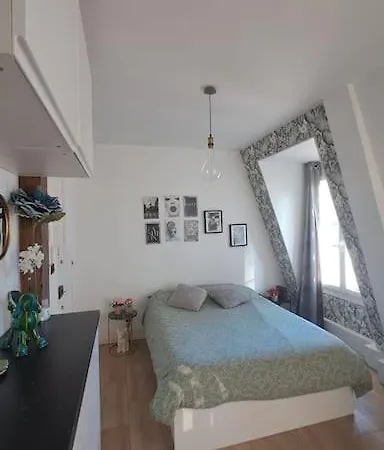 Cozy Charming With Breathtaking View Apartment