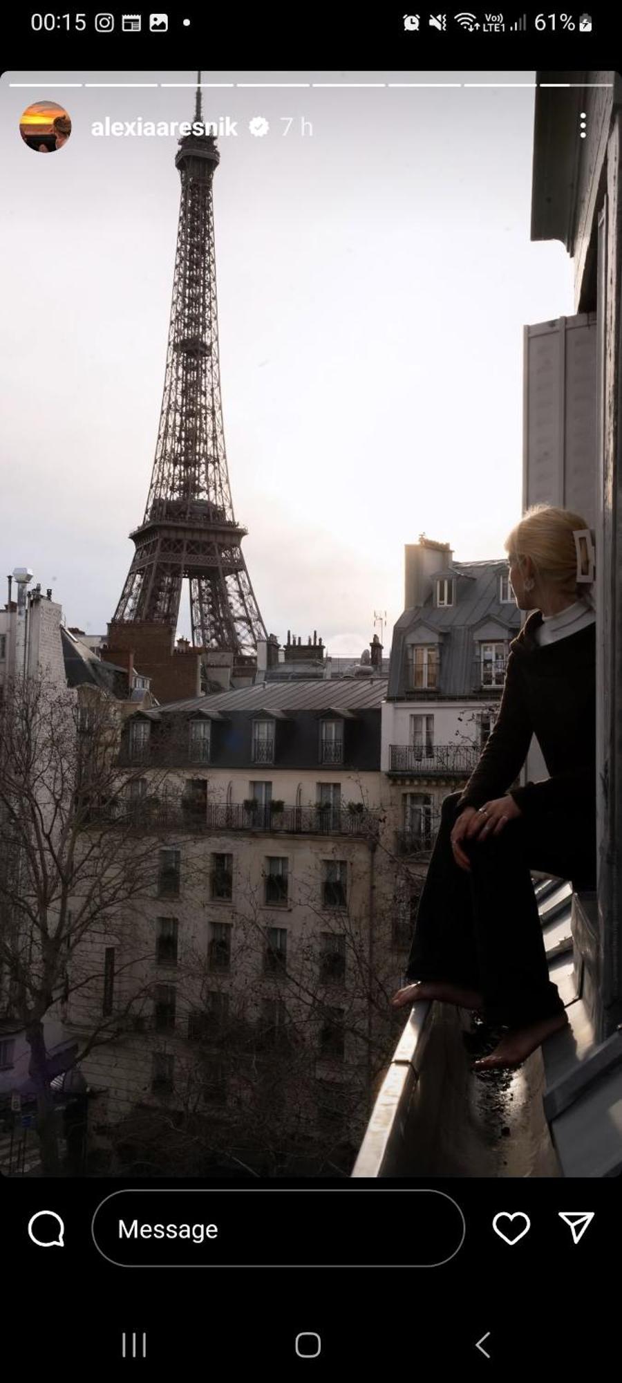Center Eiffel Tower View Parigi
