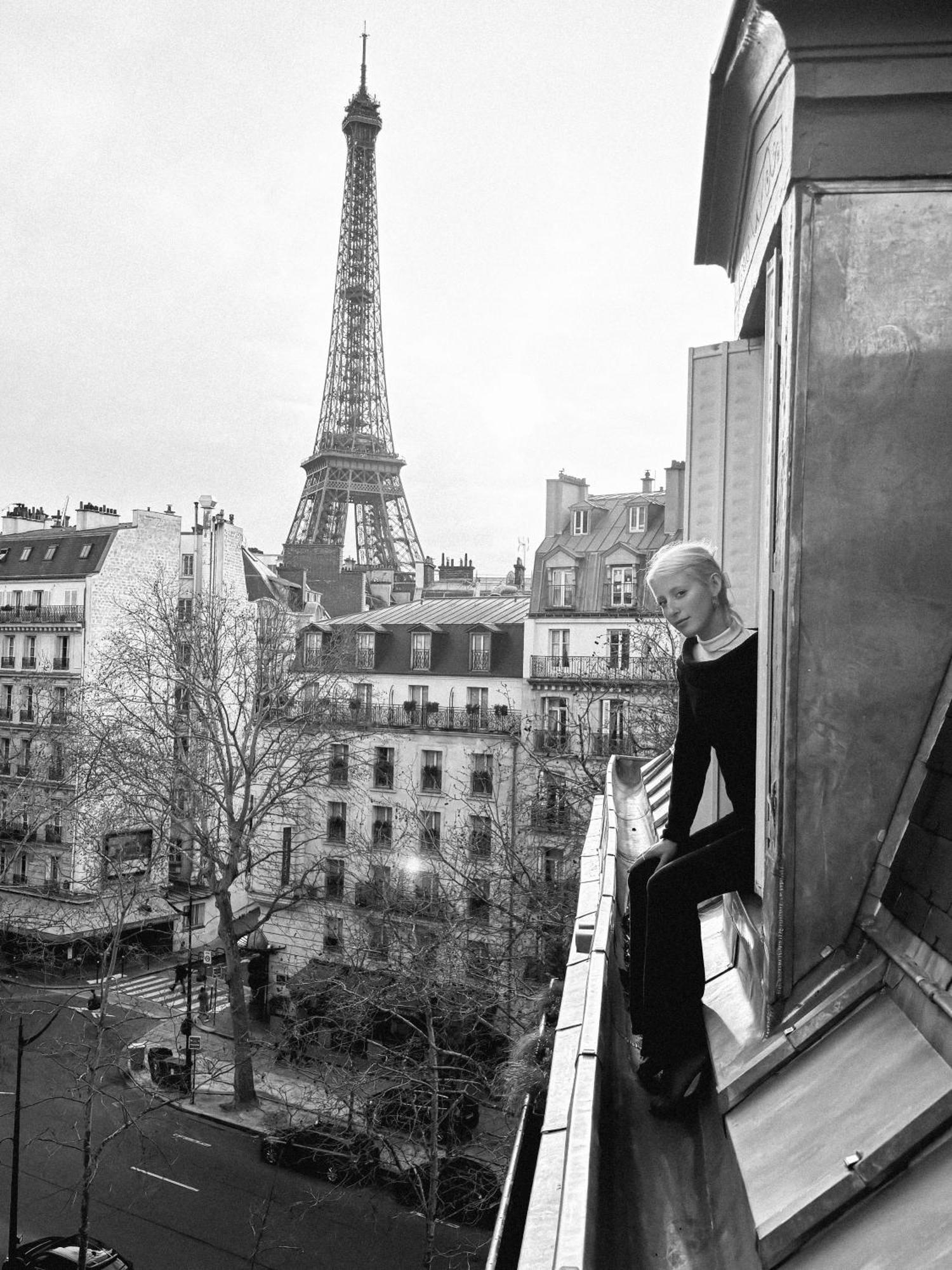 Center Eiffel Tower View Parigi